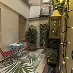 Young And Happy Latin Quarter By Hiphophostels * Parigi