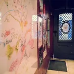 Young And Happy Latin Quarter By Hiphophostels * Parigi