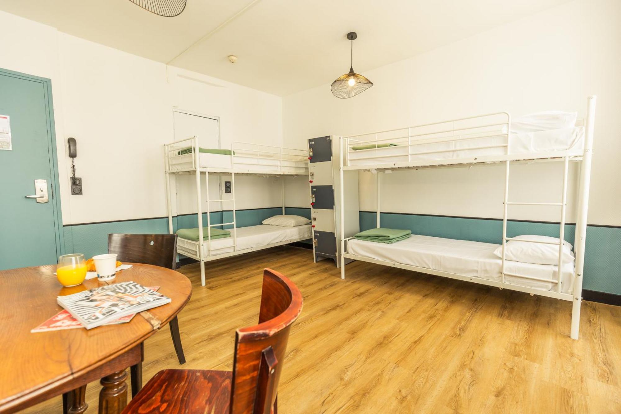 Young And Happy Latin Quarter By Hiphophostels