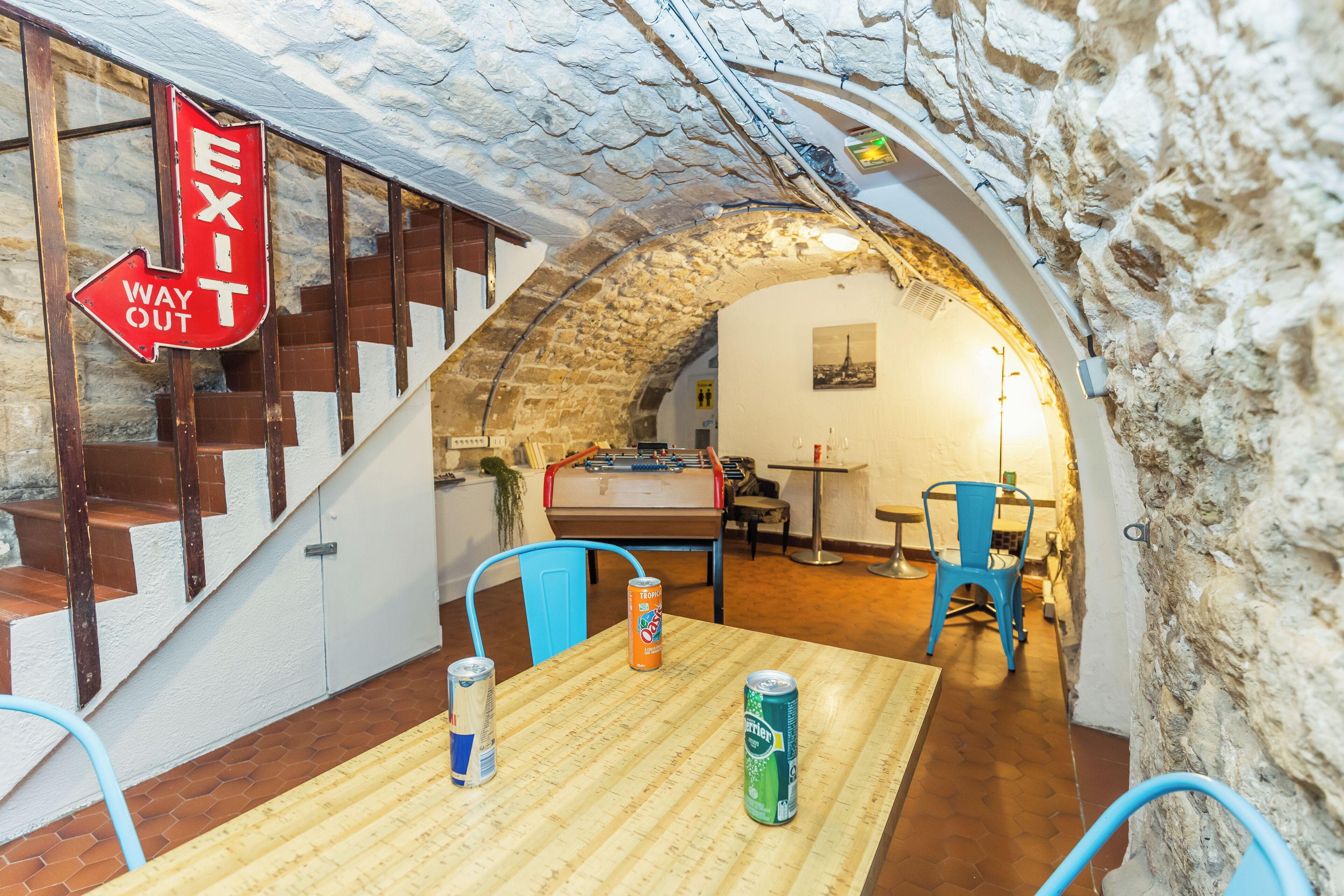 Young And Happy Latin Quarter By Hiphophostels Parigi