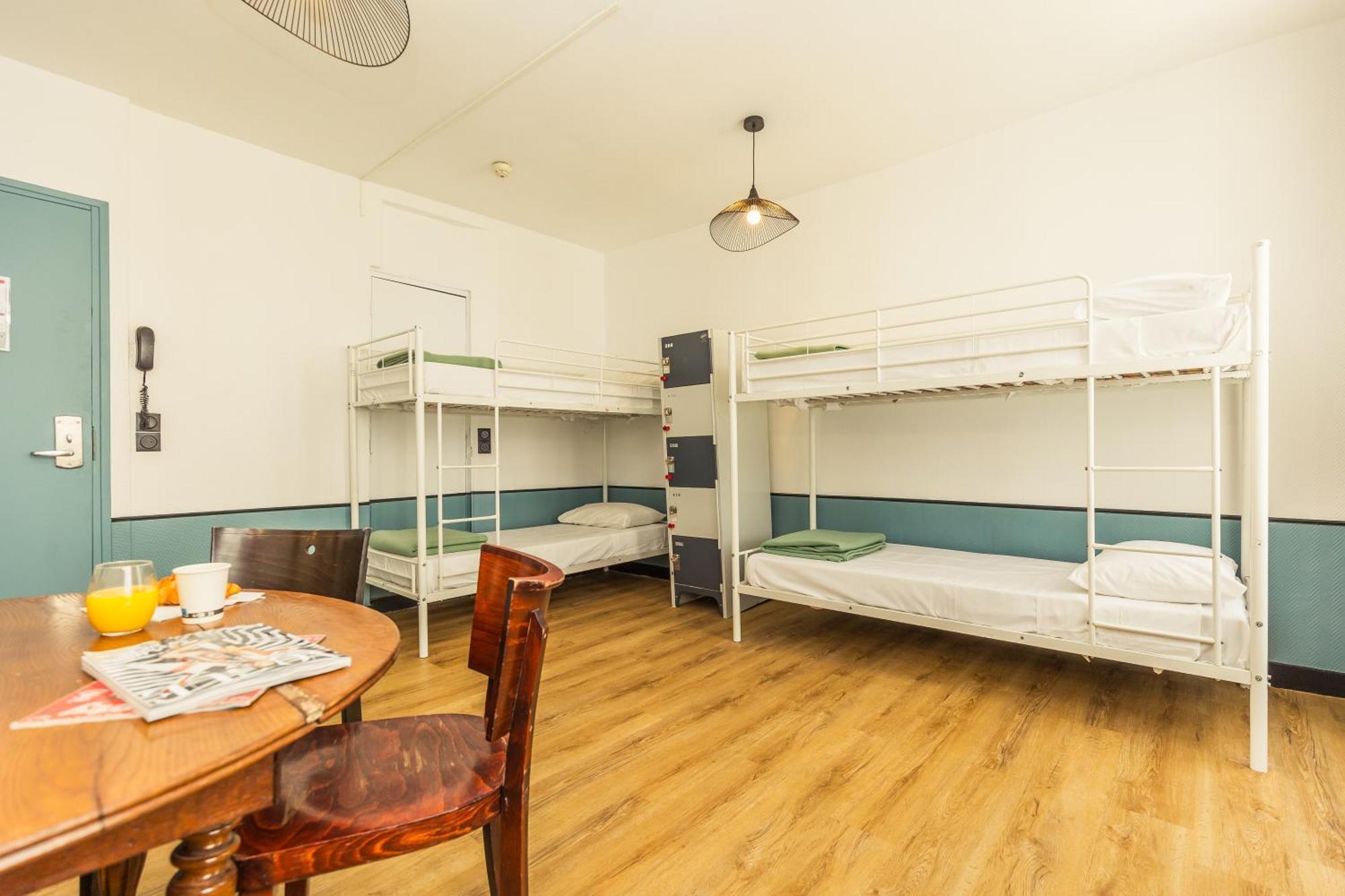 Young And Happy Latin Quarter By Hiphophostels Ostello *