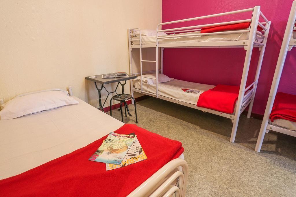 Ostello Young And Happy Latin Quarter By Hiphophostels *